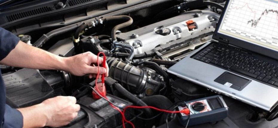 Can a Locksmith Reprogram a Car Computer?