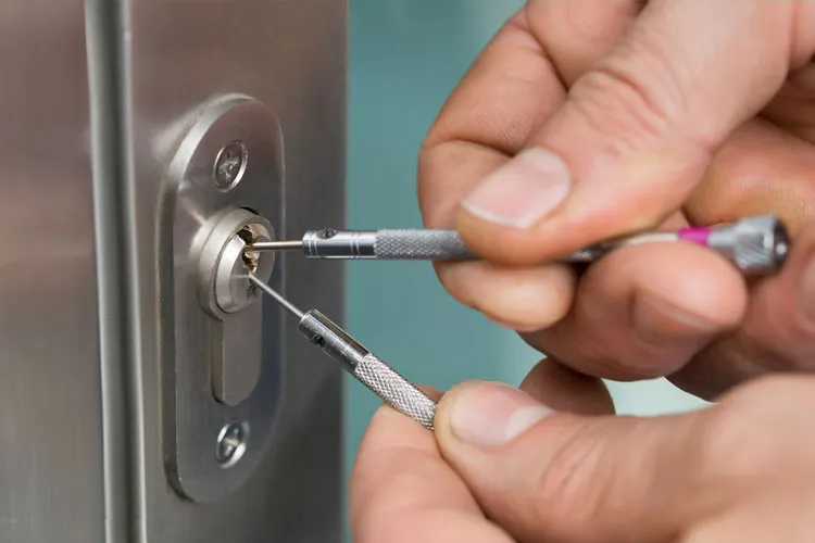 Locksmith Near Me