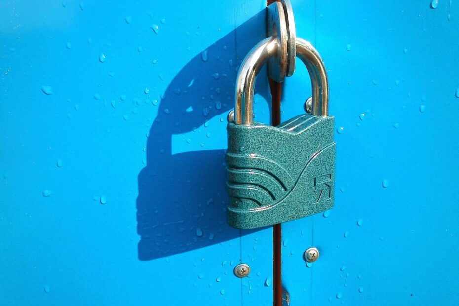 Can A Locksmith Open A Padlock